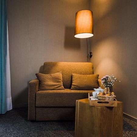 Alysson Hotel Oloron-Sainte-Marie Eksteriør bilde